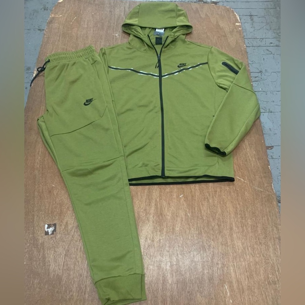 COPY - Authentic Olive Green Nike tech